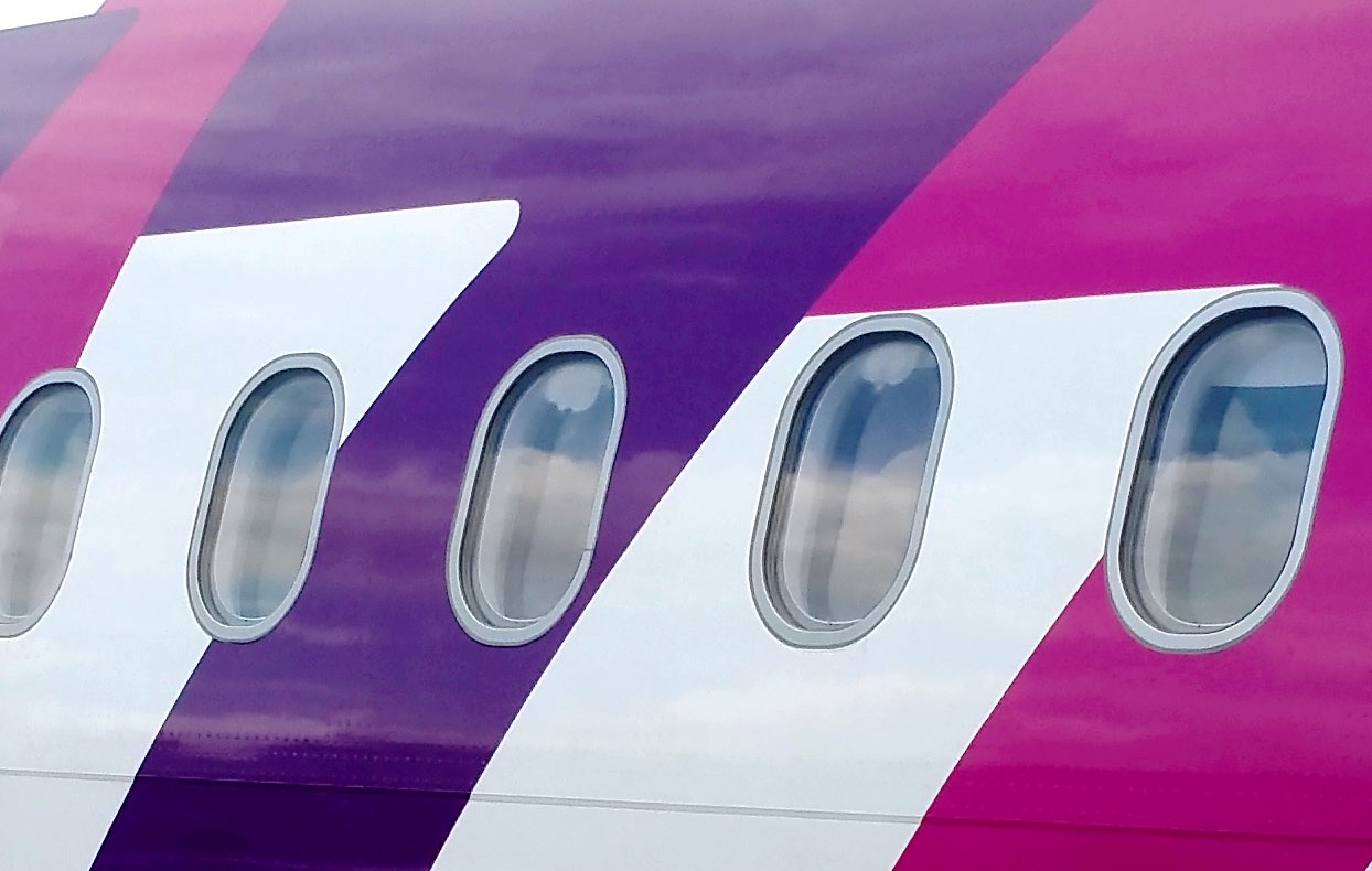 Wizz Air Ереван Вена